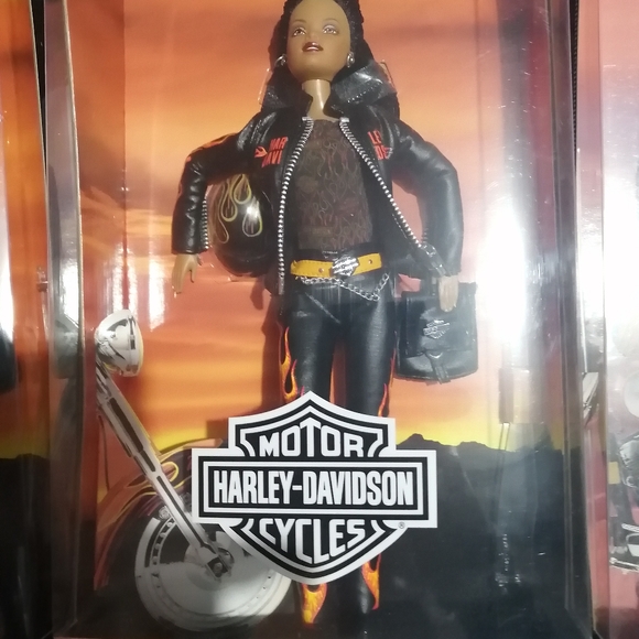 Harley Barbie Set - Picture 5 of 10